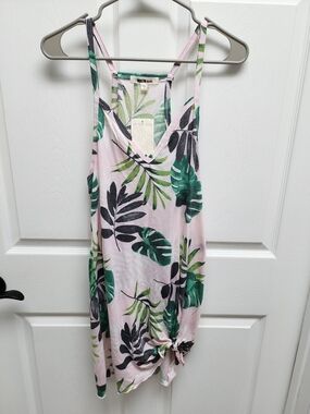 Women’s Pink Tropical Tank Top with Green Leaf Print -